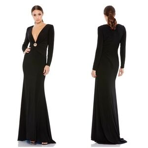 IEENA FOR MAC DUGGAL Gathered Pearl Long Sleeve Keyhole Gown